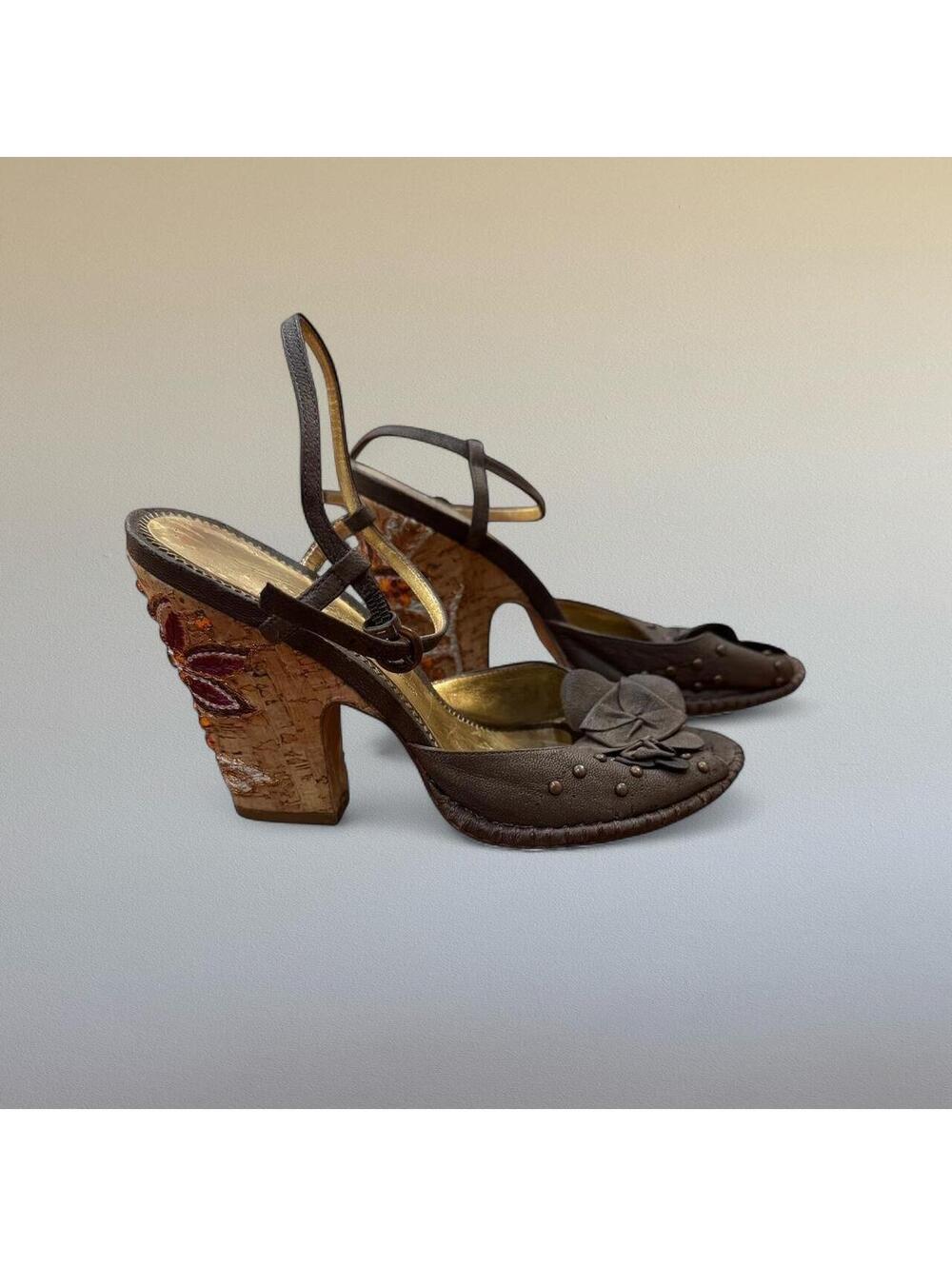 Vince Camuto embellished slingback heels Sz. 6 - Picture 4 of 6